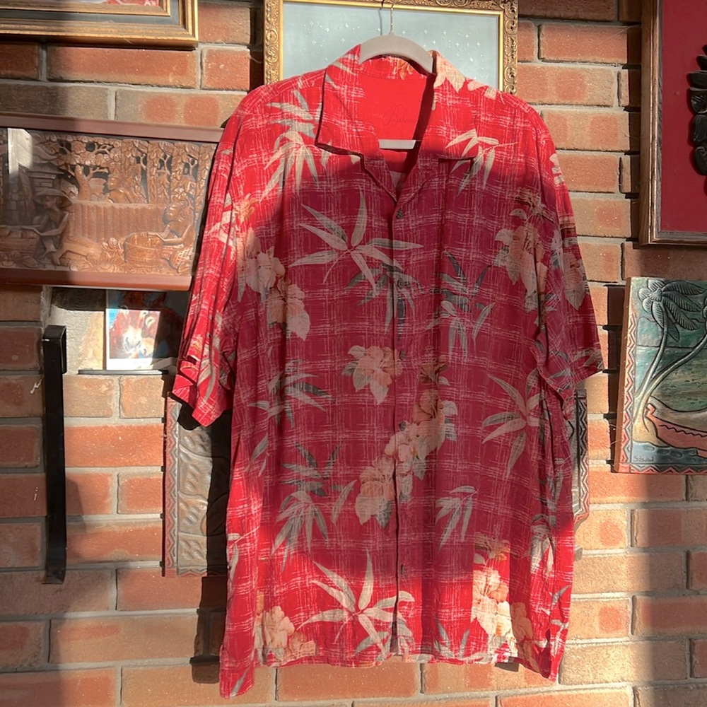 Tommy Bahama Shirt